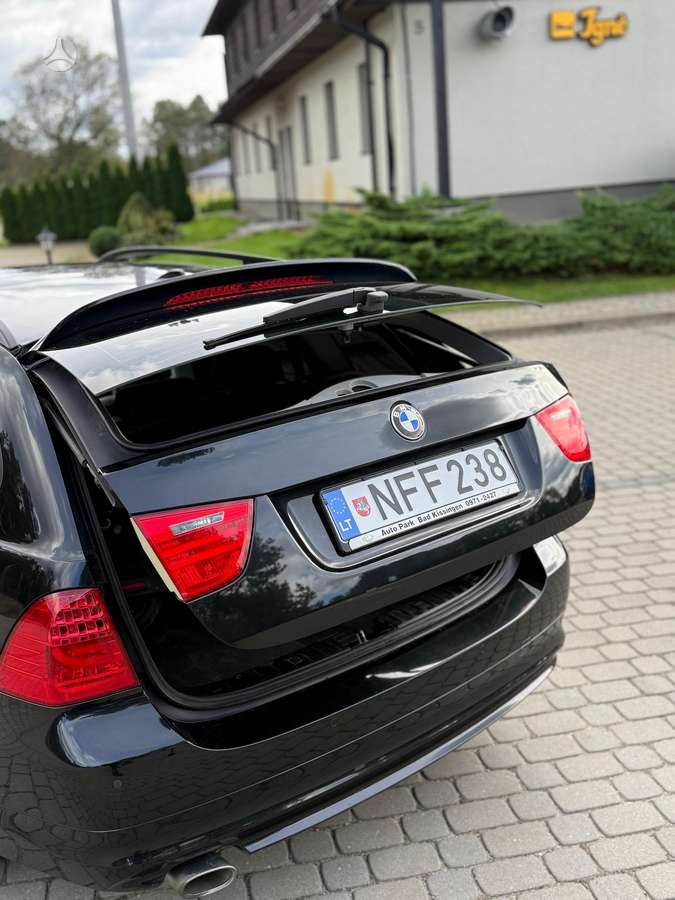 BMW 320, 2.0 l., Универсал