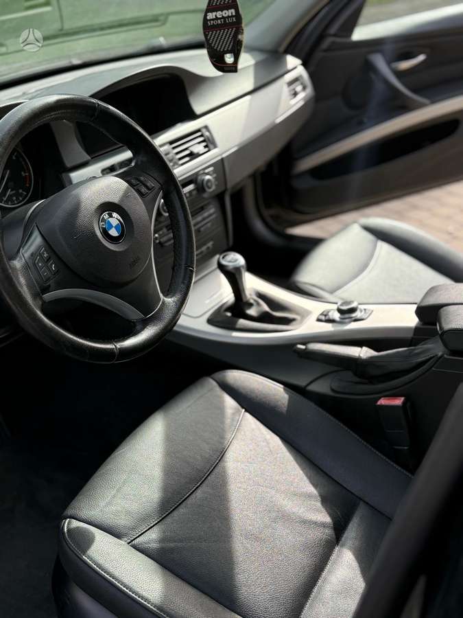 BMW 320, 2.0 l., Универсал