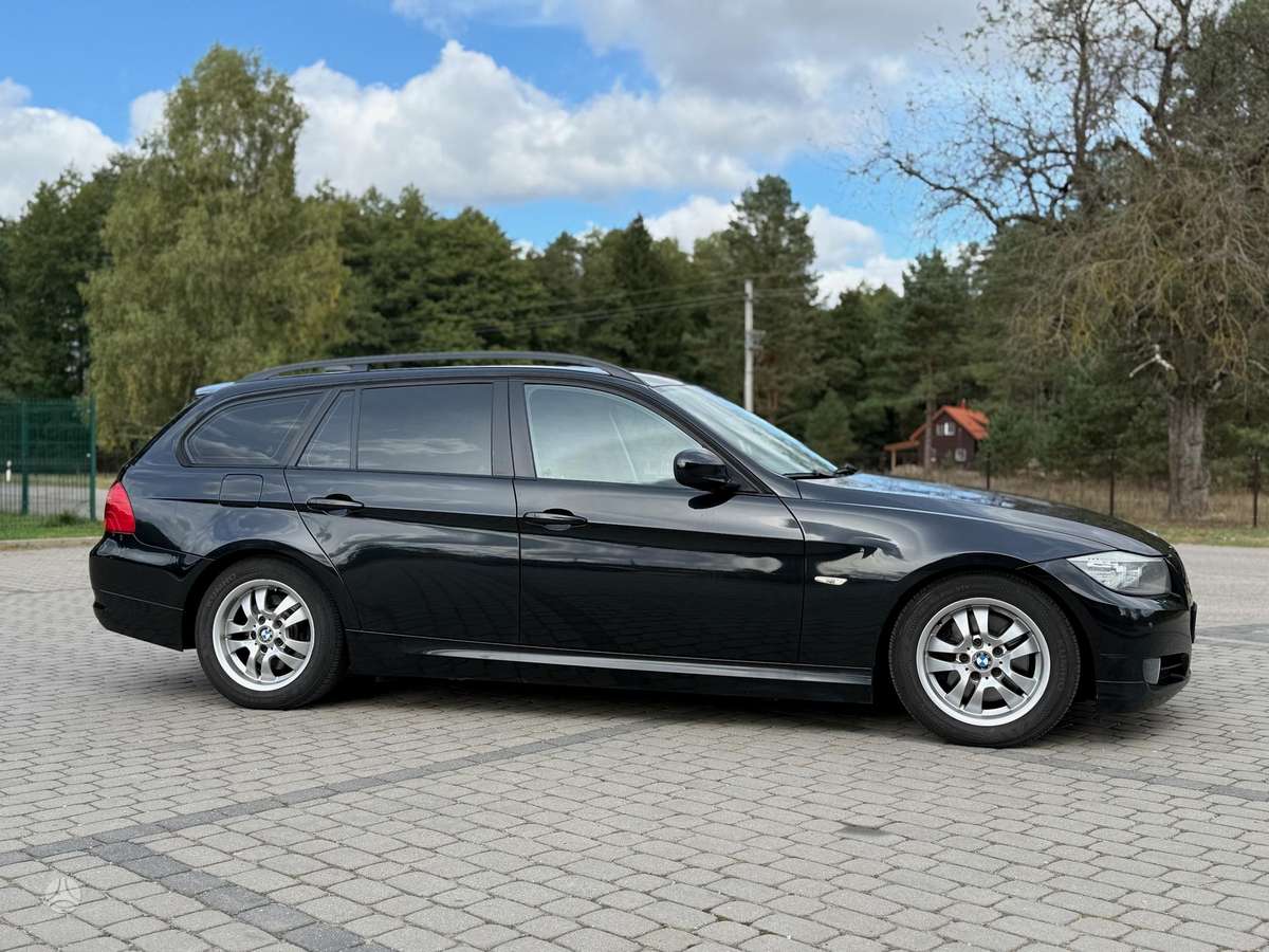 BMW 320, 2.0 l., wagon