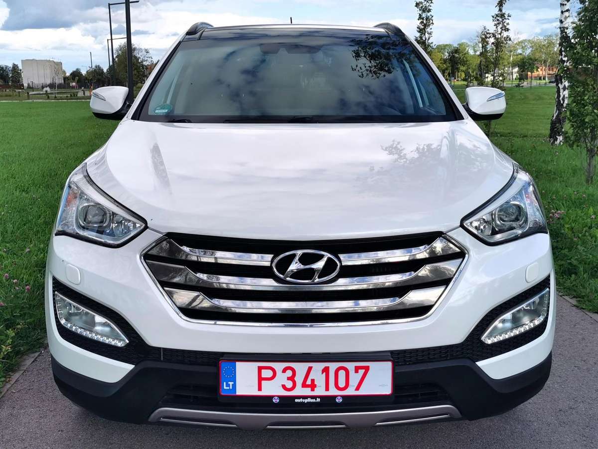 Hyundai Santa Fe - 1