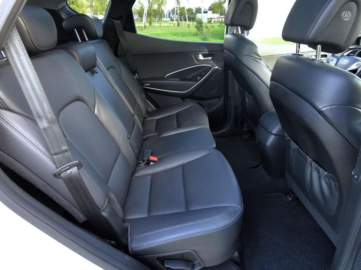 Hyundai Santa Fe - 10