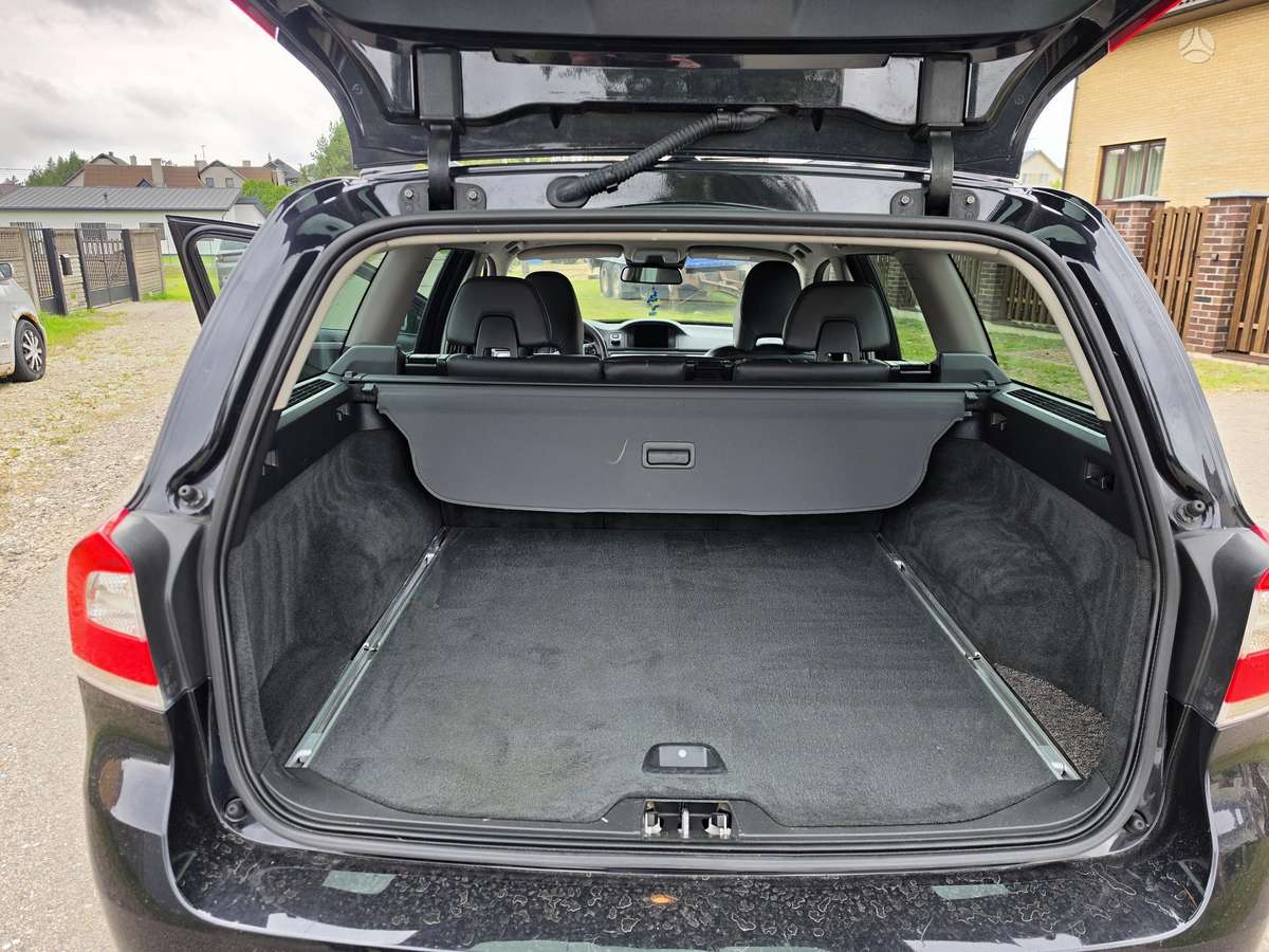 Volvo V70 - 4