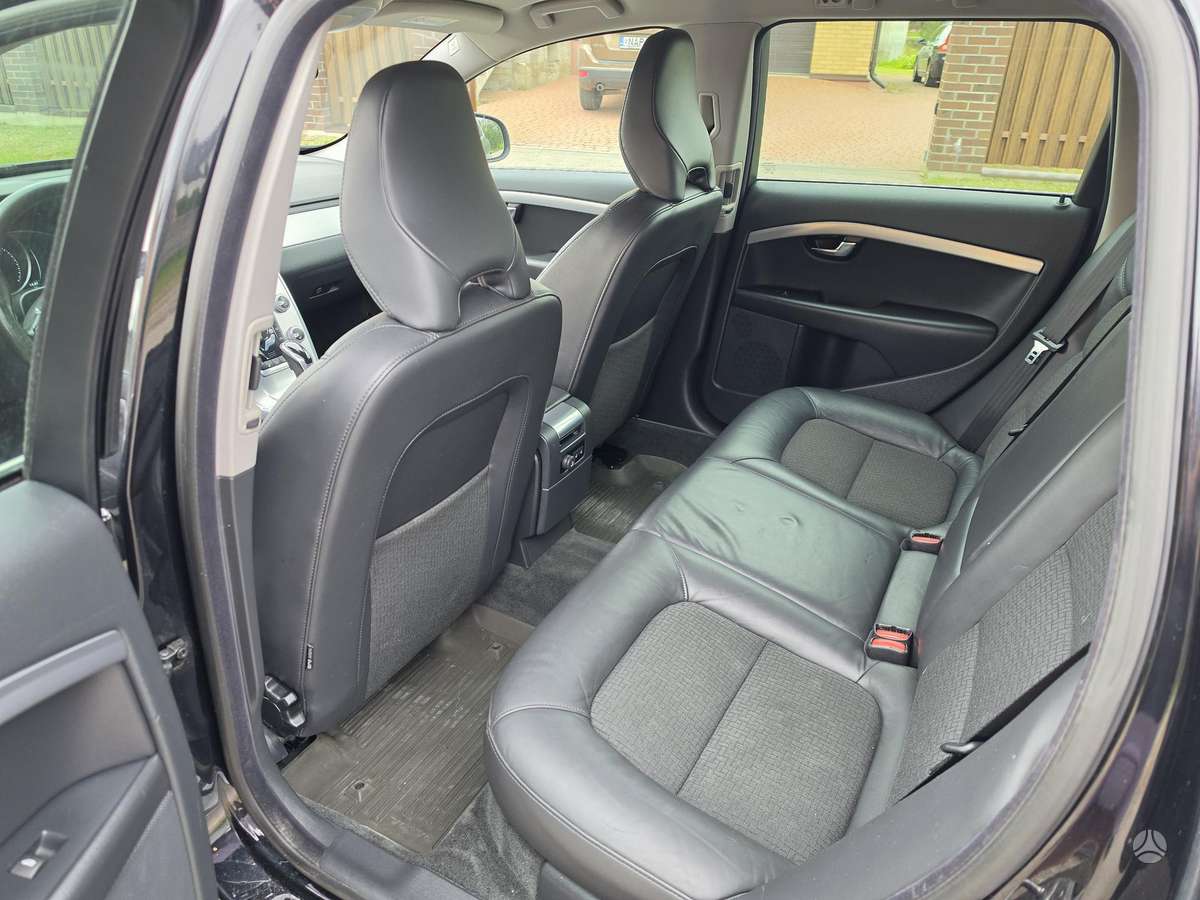 Volvo V70, 2.0 l., Универсал
