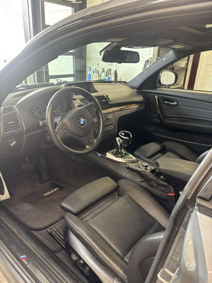 BMW 135, coupe