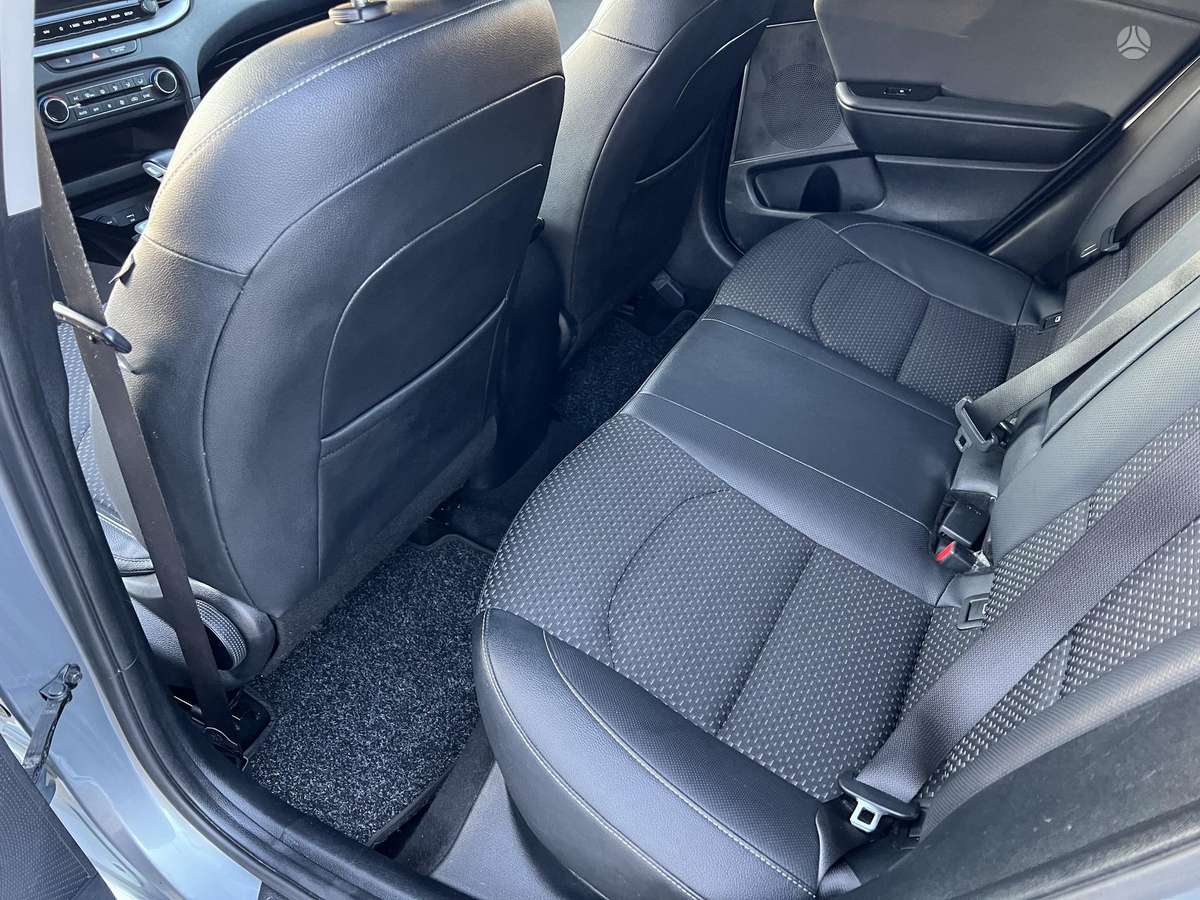 Kia Ceed, 1.4 l., Хэтчбек