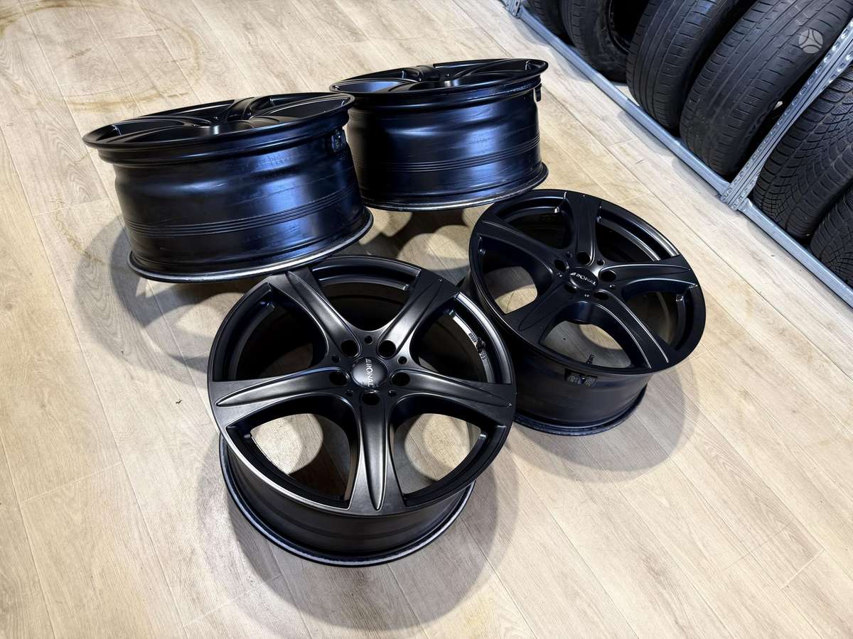 TESLA Model 3, light alloy, R19