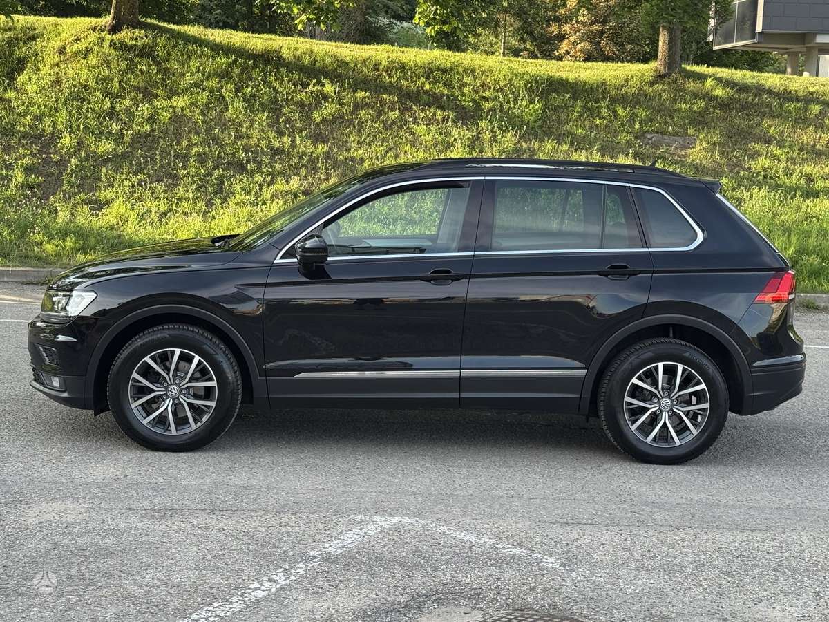 Volkswagen Tiguan - 5