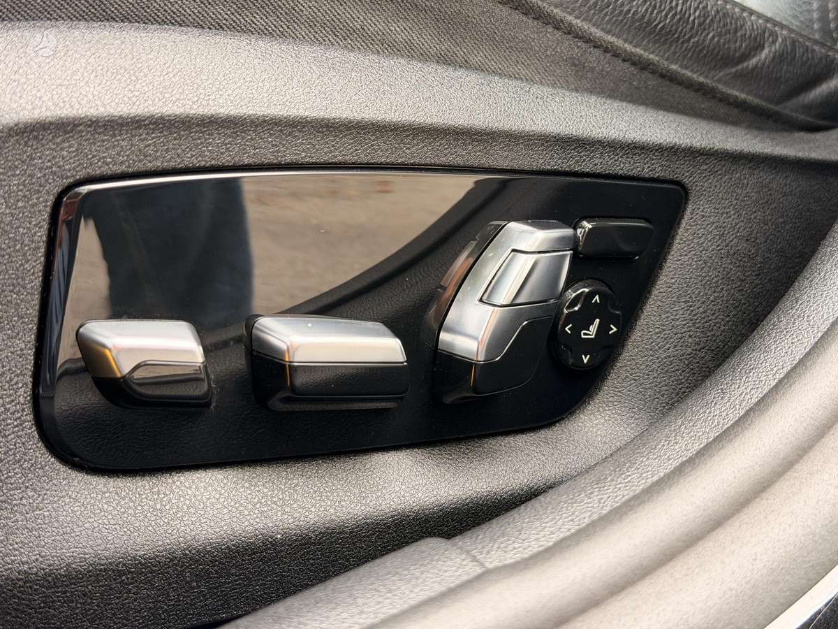 BMW 520, 2.0 l., Седан