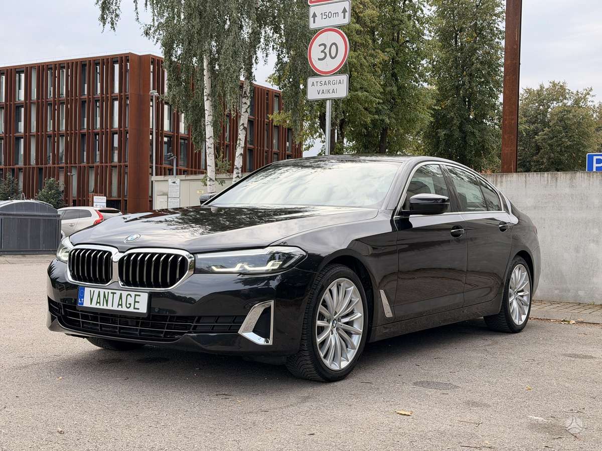 BMW 520, 2.0 l., Седан