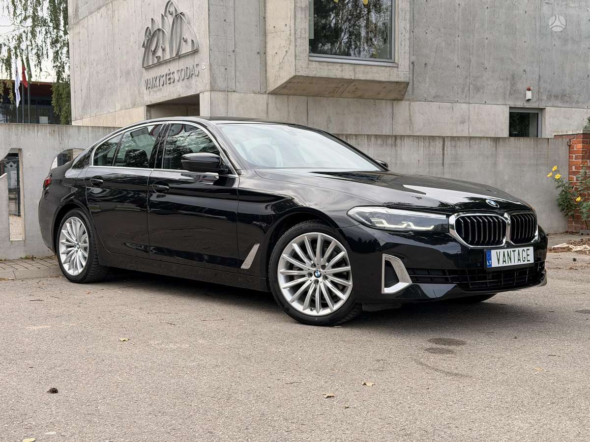 BMW 520, 2.0 l., Седан