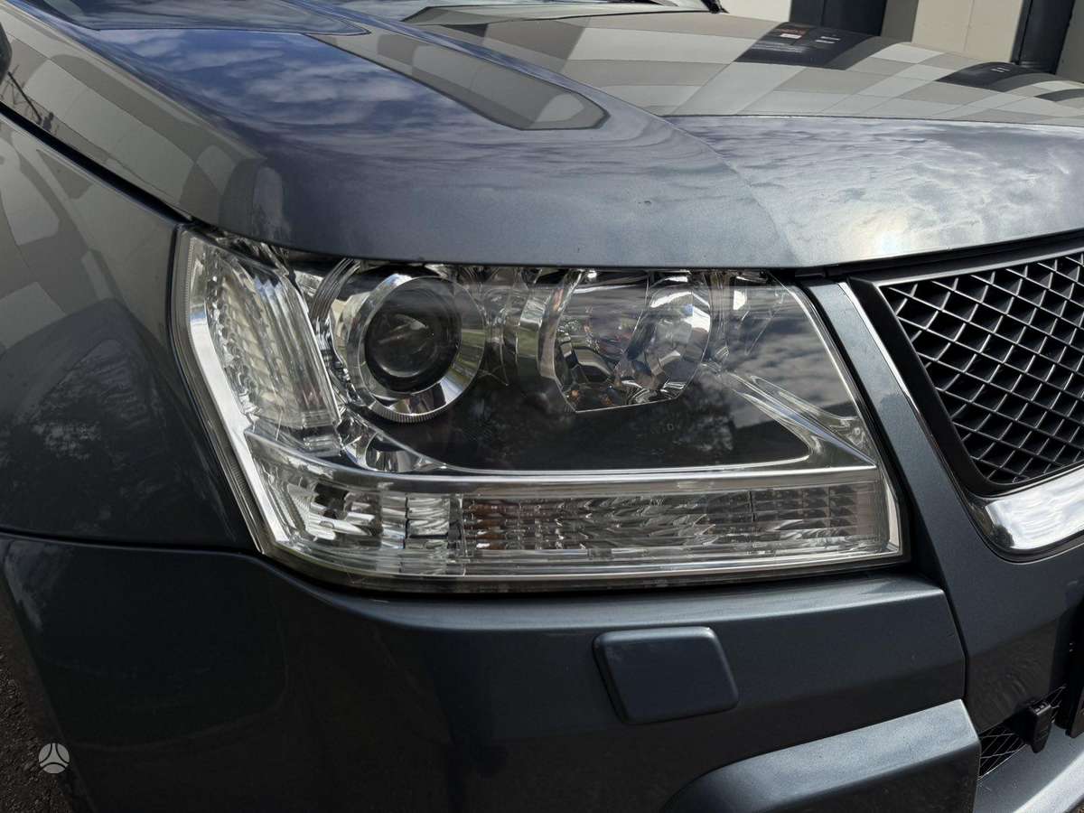Suzuki Grand Vitara - 5