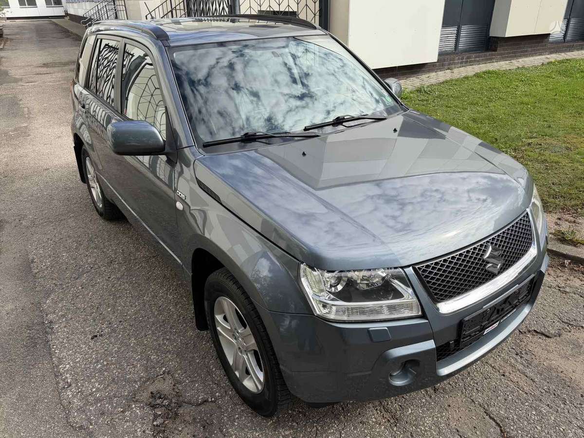 Suzuki Grand Vitara - 8