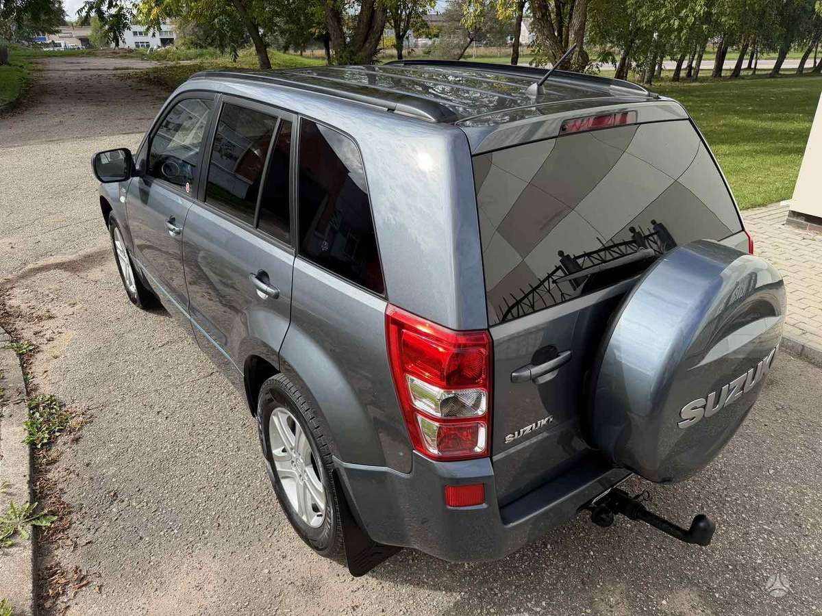 Suzuki Grand Vitara - 10