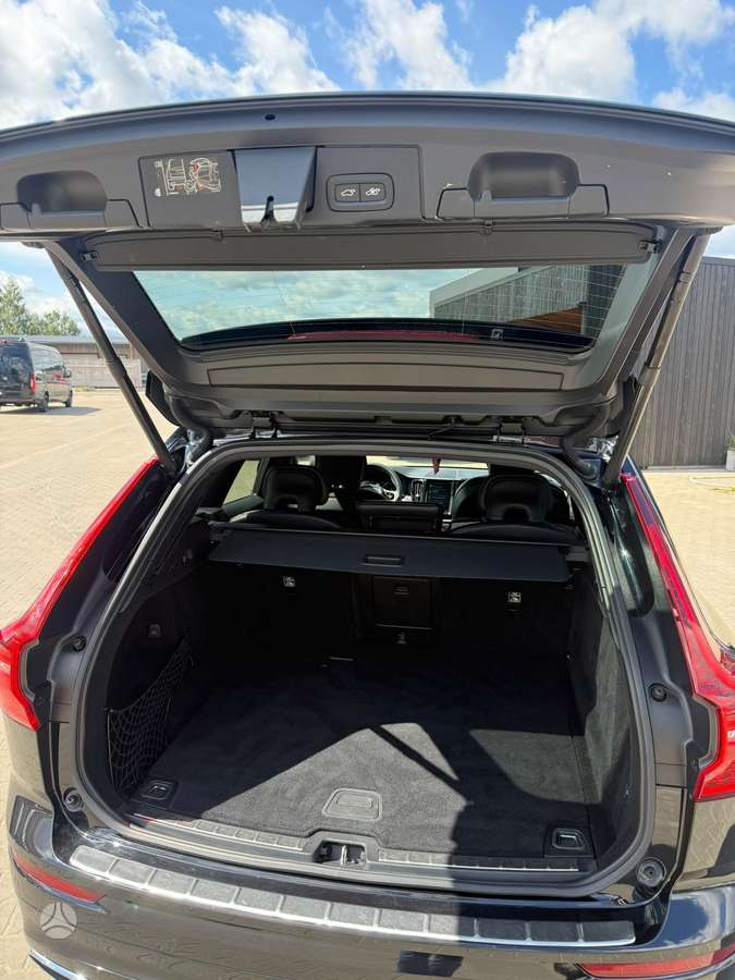 Volvo XC60 - 11