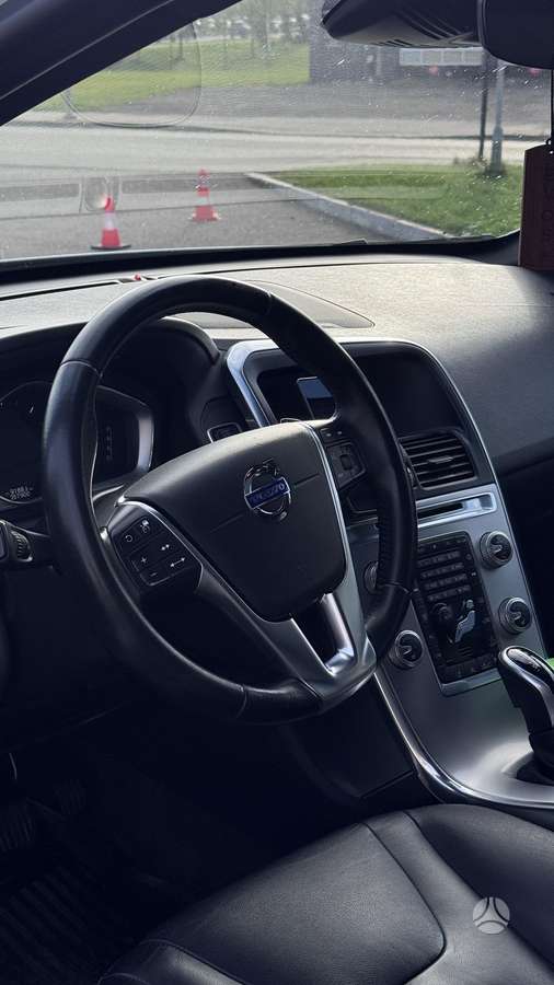 Volvo XC60 - 5