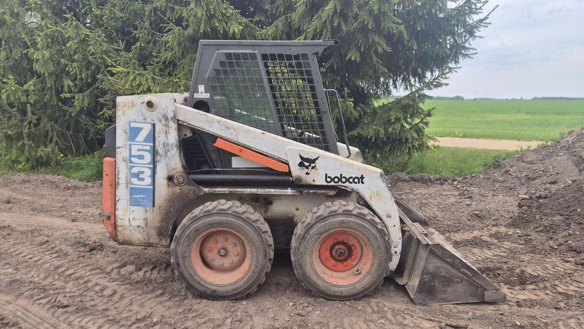 Bobcat 753, mini loaders