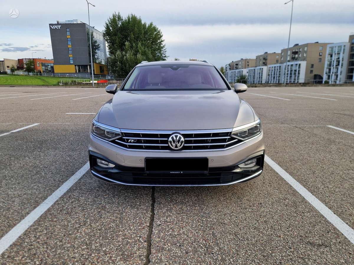Volkswagen Passat - 3