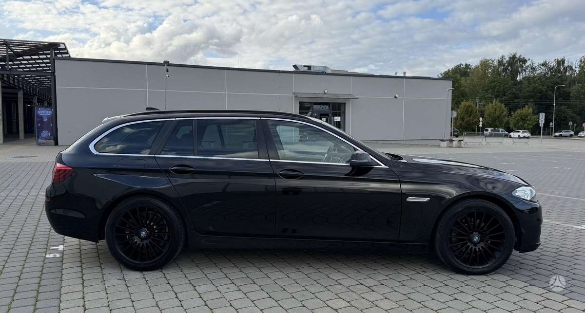 BMW 520, 2.0 l., wagon