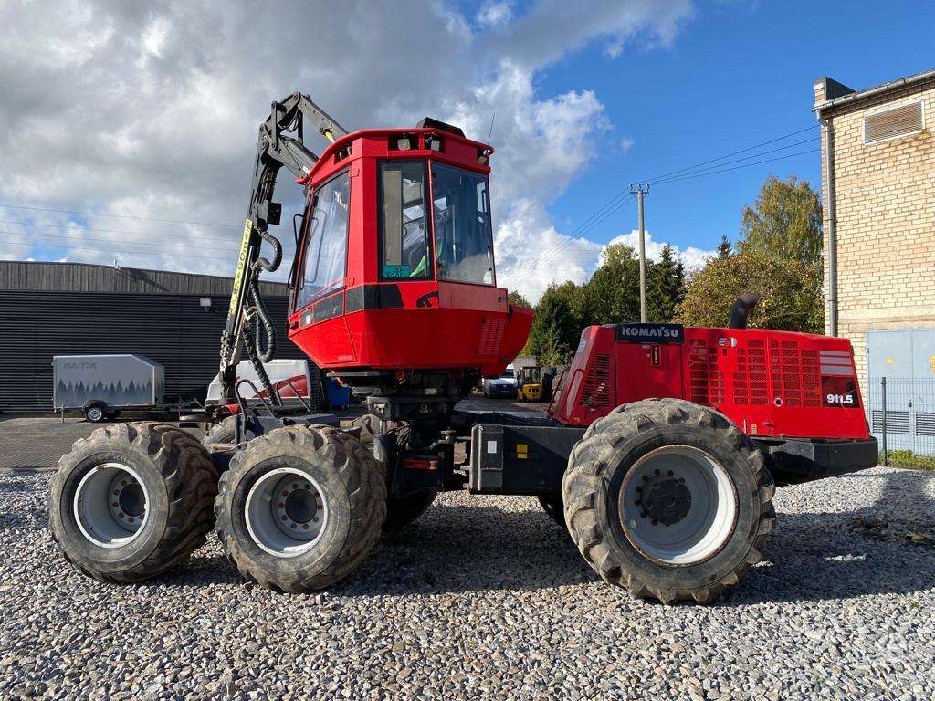 Komatsu 911.5 (H244), harvesters