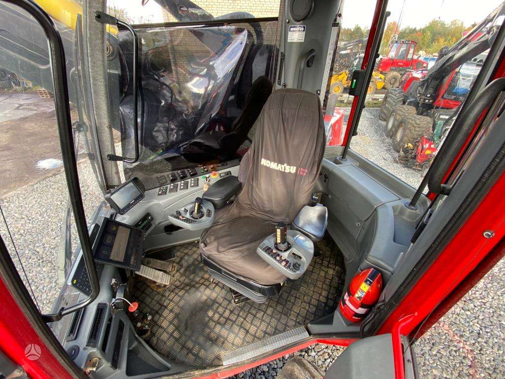 Komatsu 911.5 (H244), harvesters