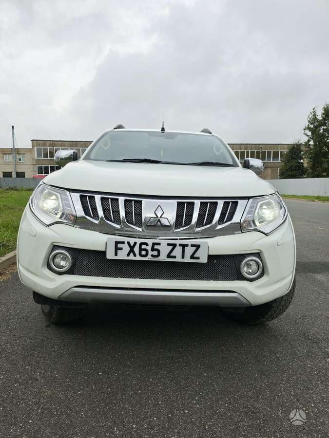 Mitsubishi L200, Пикап