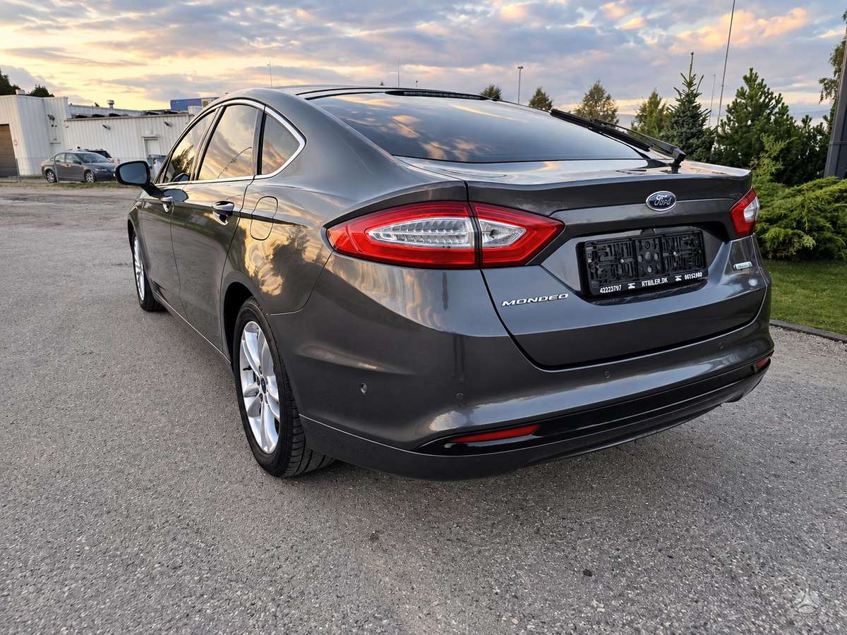 Ford Mondeo, 1.5 l., hatchback
