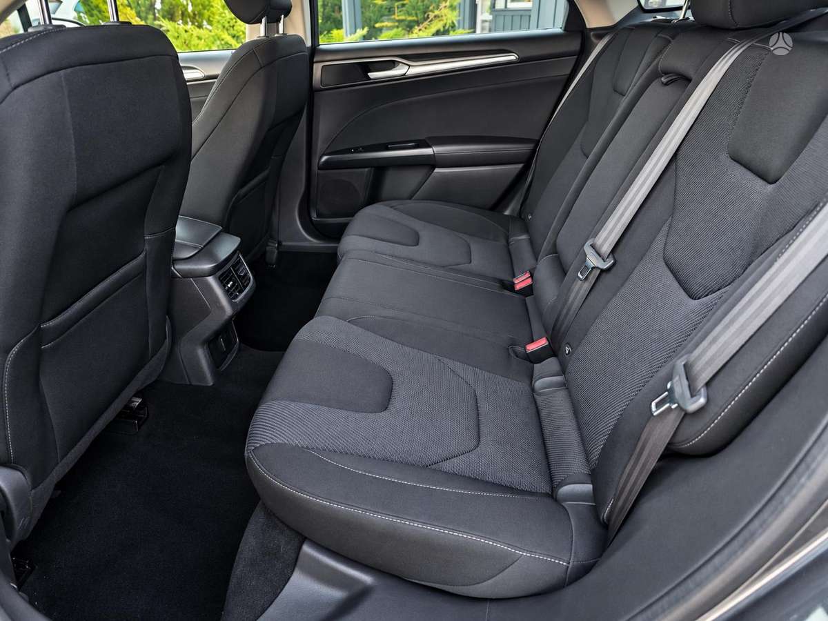 Ford Mondeo, 1.5 l., hatchback