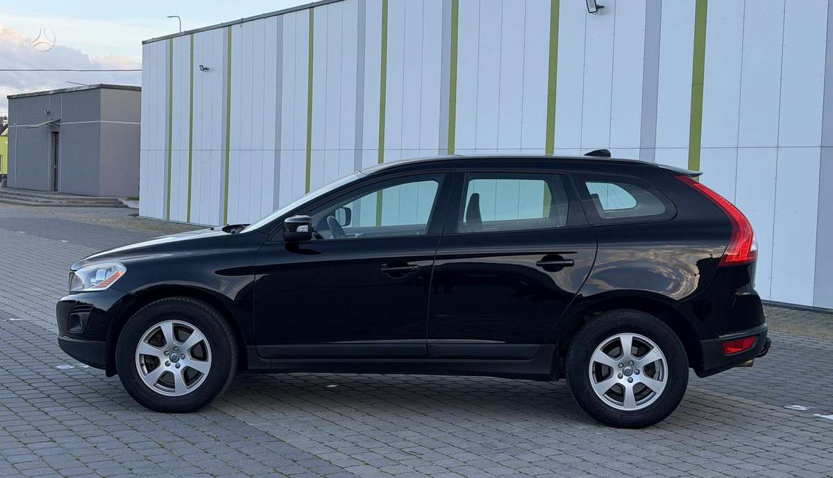 Volvo XC60 - 8