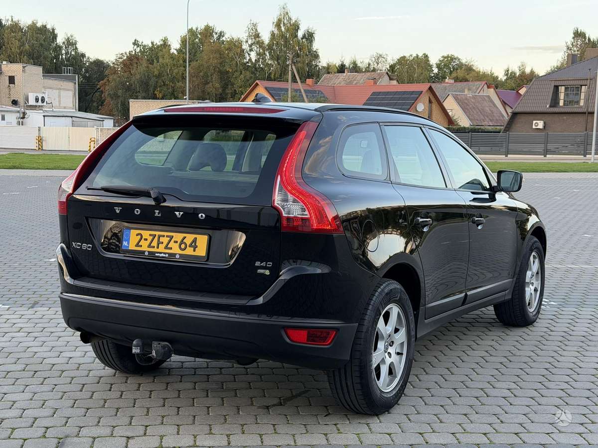 Volvo XC60 - 11