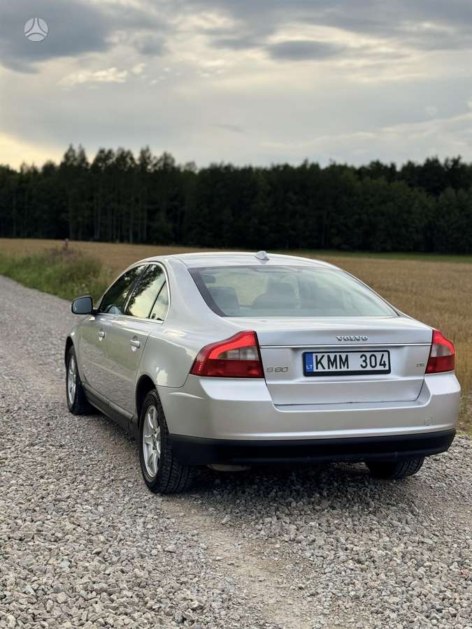 Volvo S80 - 2