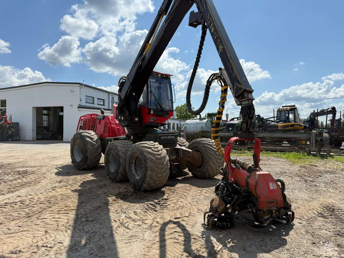 Komatsu 931.1 (H534), harvesters