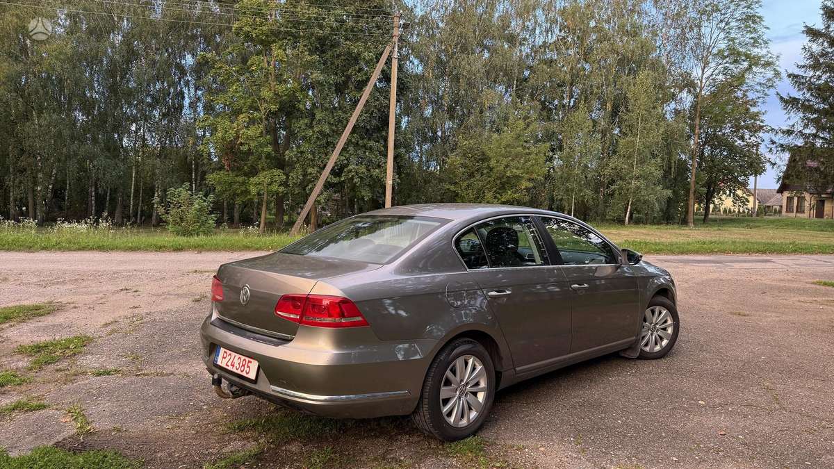 Volkswagen Passat - 3