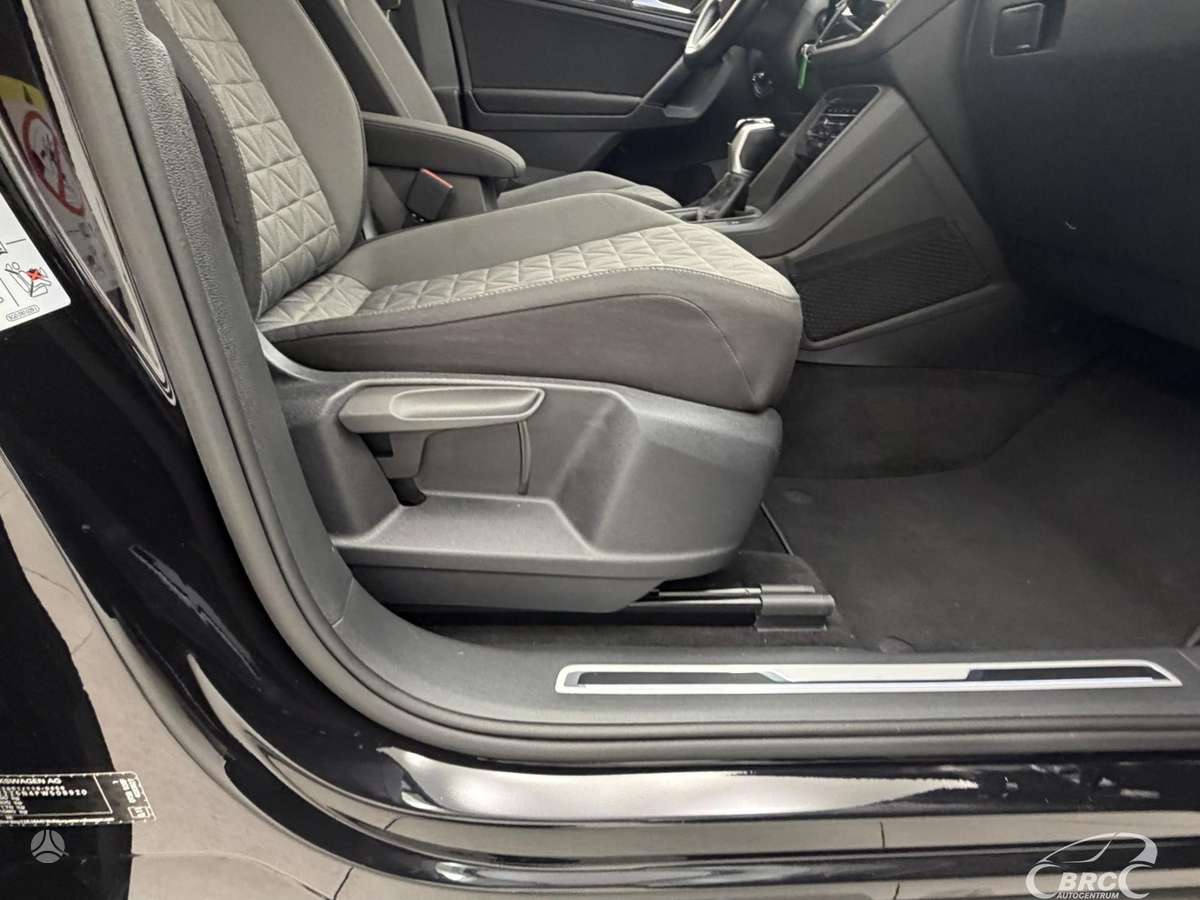 Volkswagen Tiguan - 7