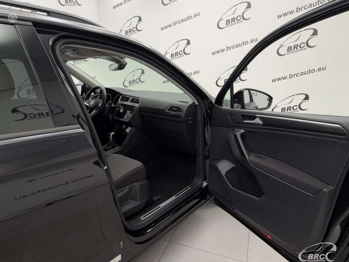 Volkswagen Tiguan - 10
