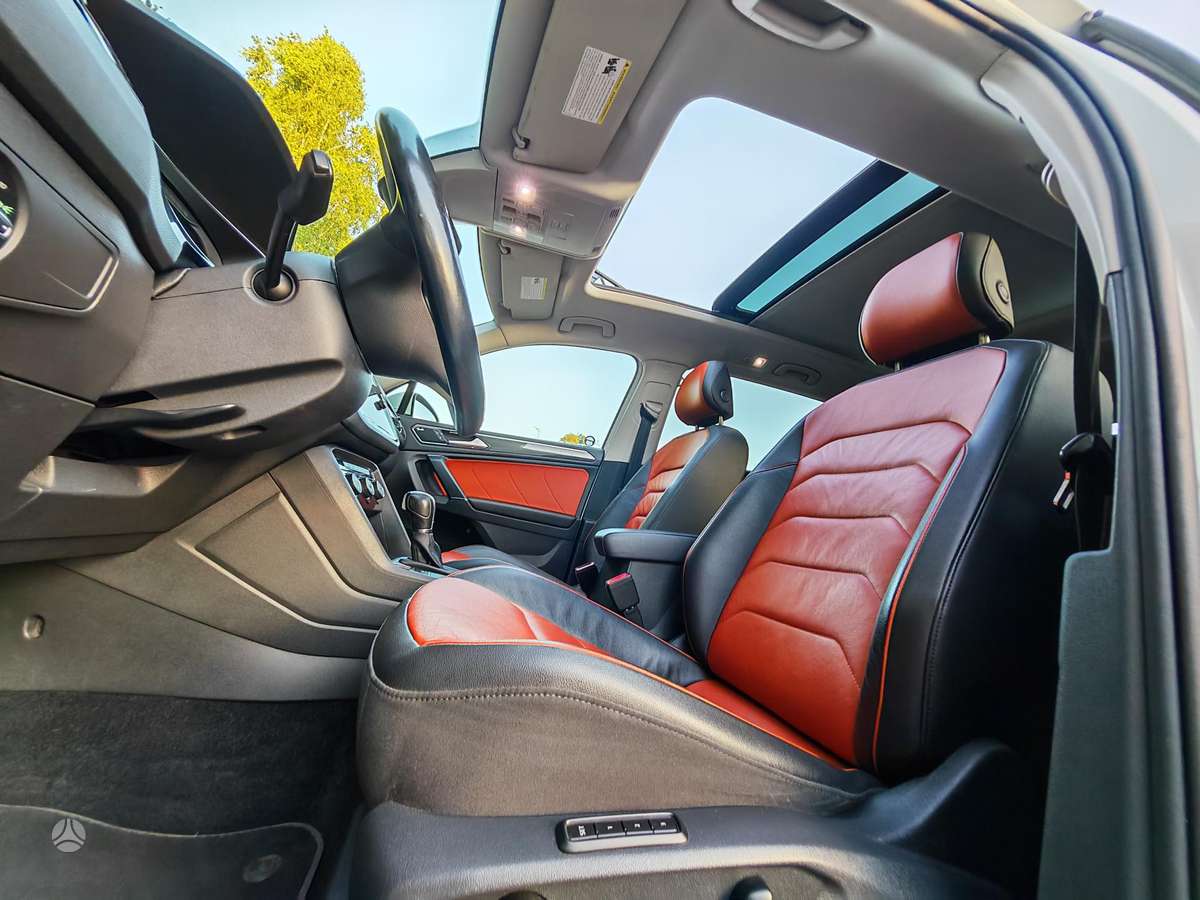 Volkswagen Tiguan Allspace - 11