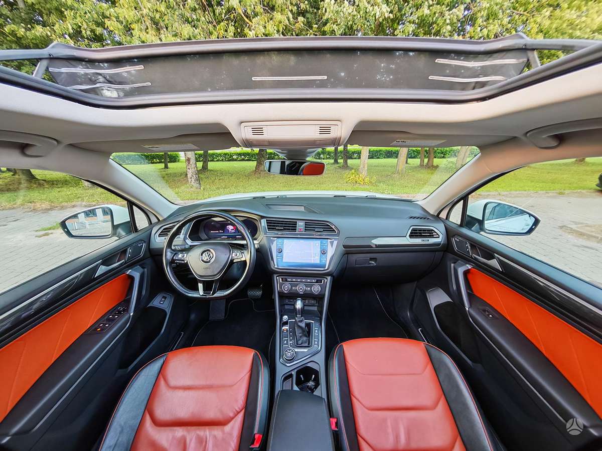 Volkswagen Tiguan Allspace - 12