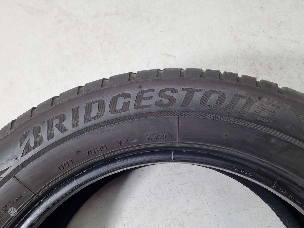 Bridgestone 6mm, зимние 225/60 R18