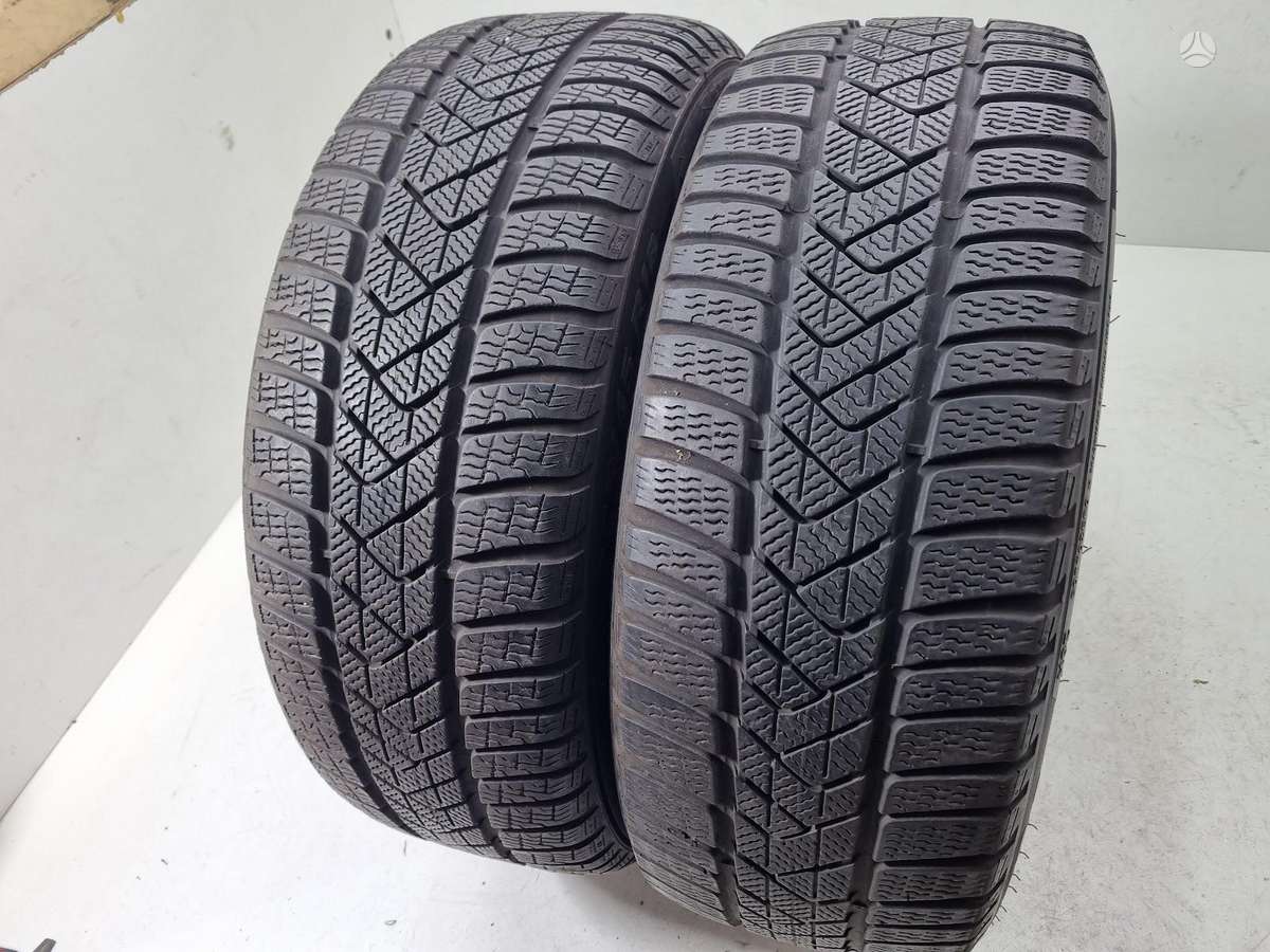 Pirelli 6-7mm, 2022m, всесезонные 225/45 R18