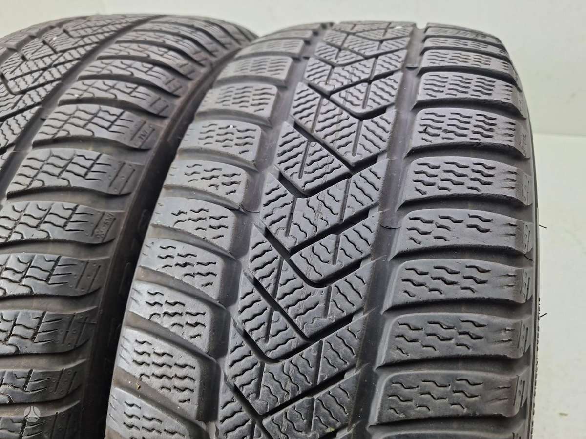 Pirelli 6-7mm, 2022m, žieminės 225/45 R18