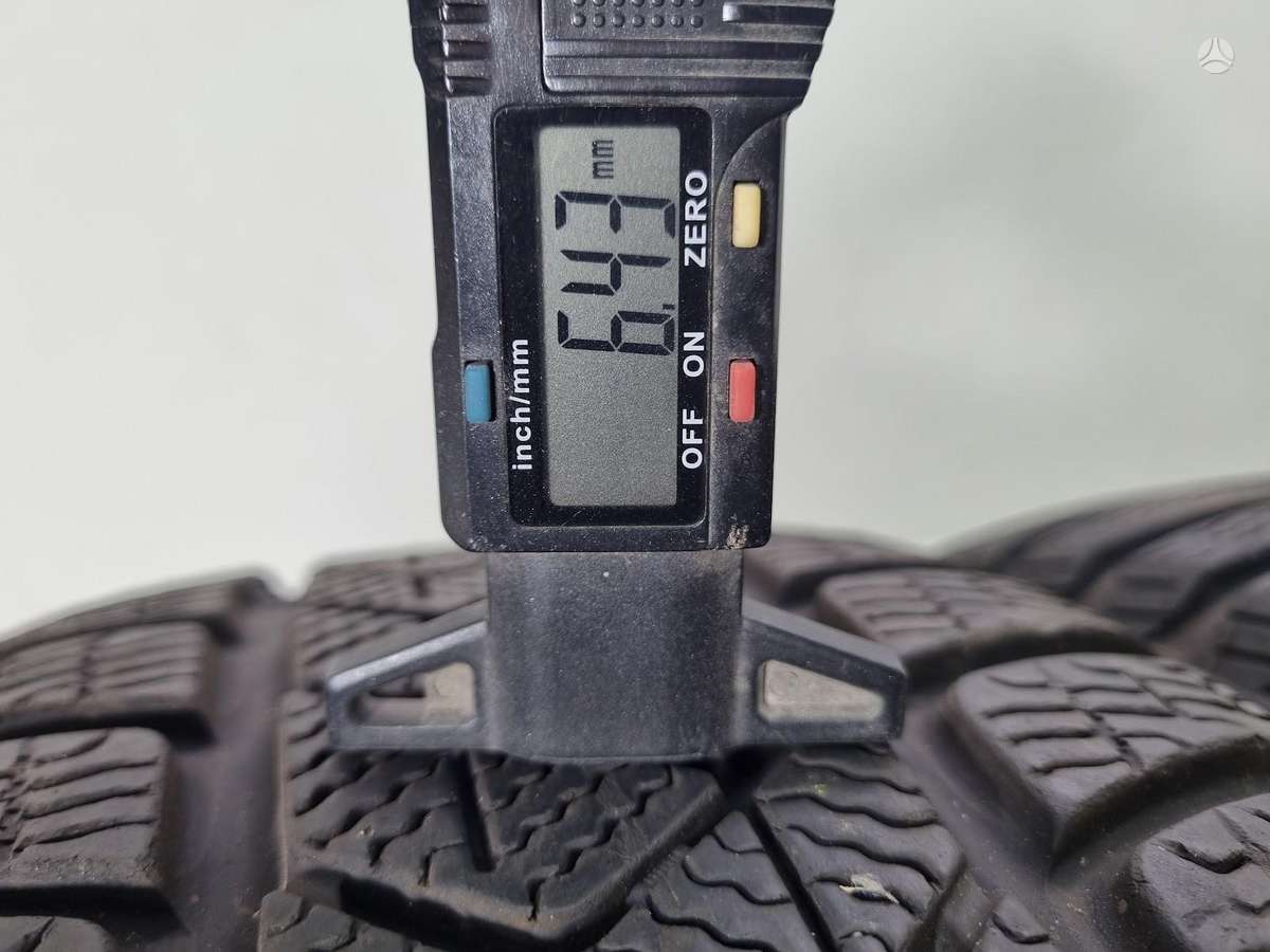 Pirelli 6-7mm, 2022m, всесезонные 225/45 R18