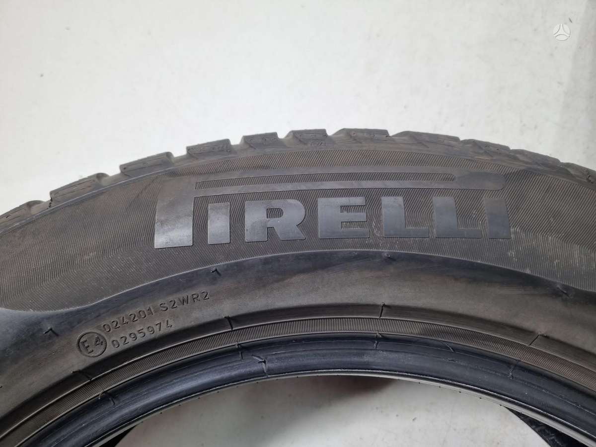 Pirelli 5mm, зимние 225/60 R18