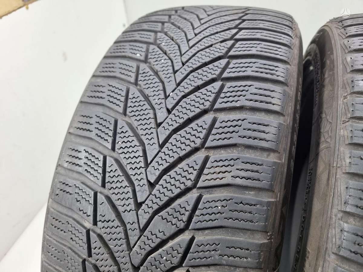Nexen 6mm, зимние 225/45 R18