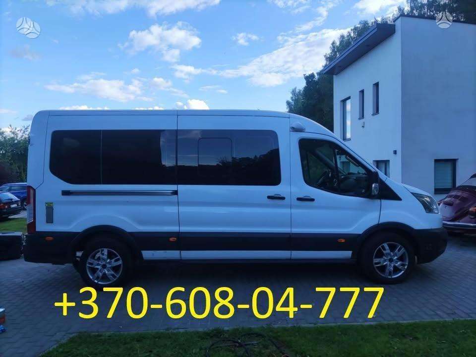 Ford Transit, passenger vans