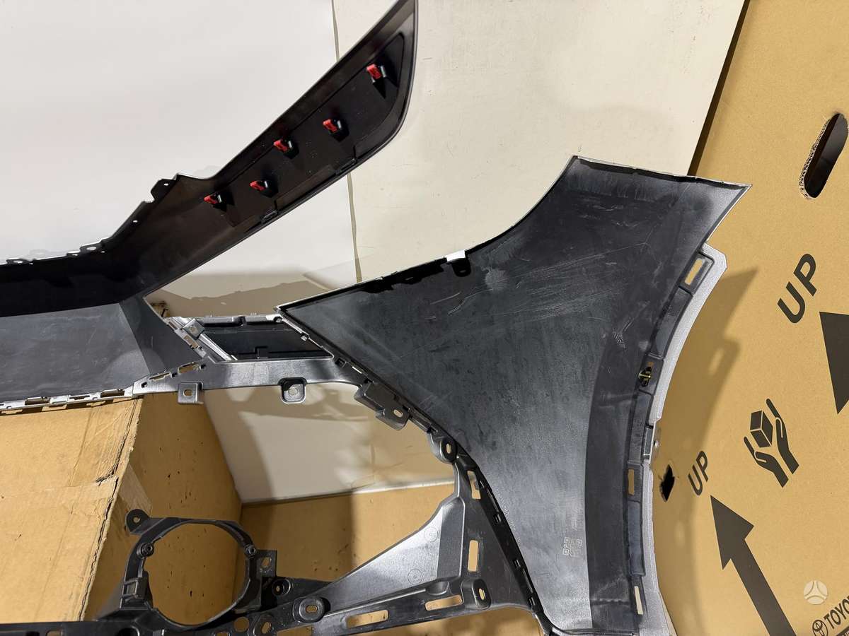 Toyota C-HR, 52119F4250