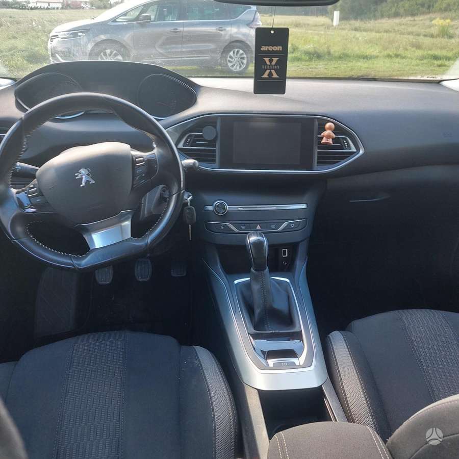 Peugeot 308 - 9