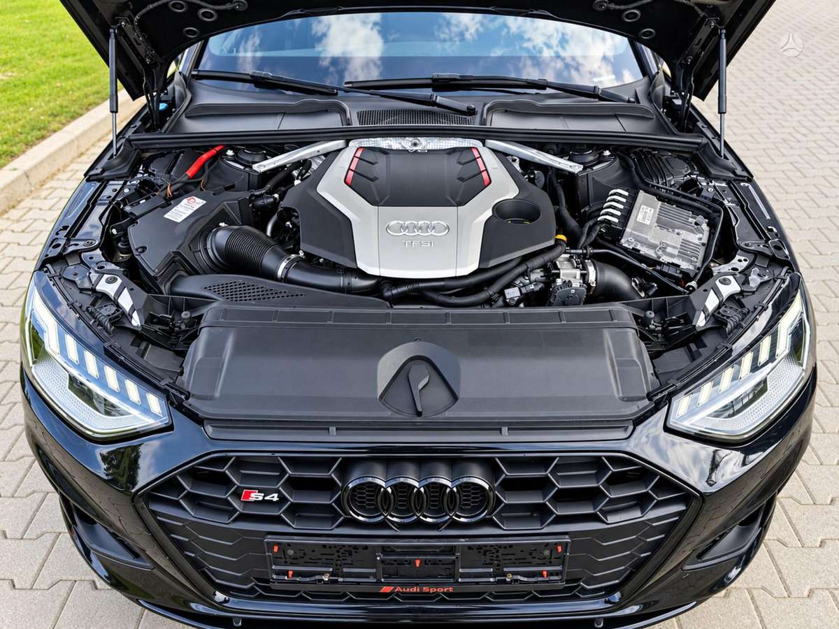 Audi S4, 3.0 l., Седан