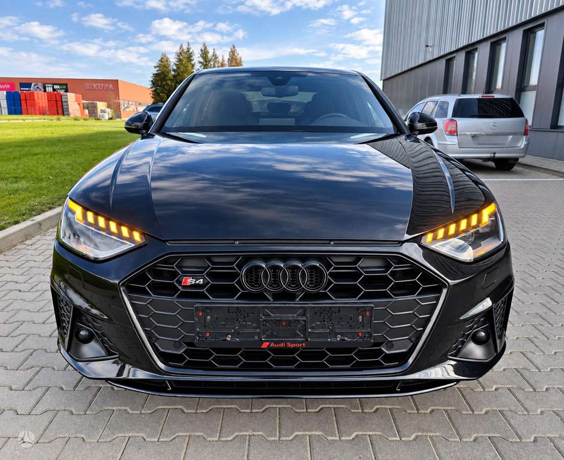 Audi S4, 3.0 l., Седан