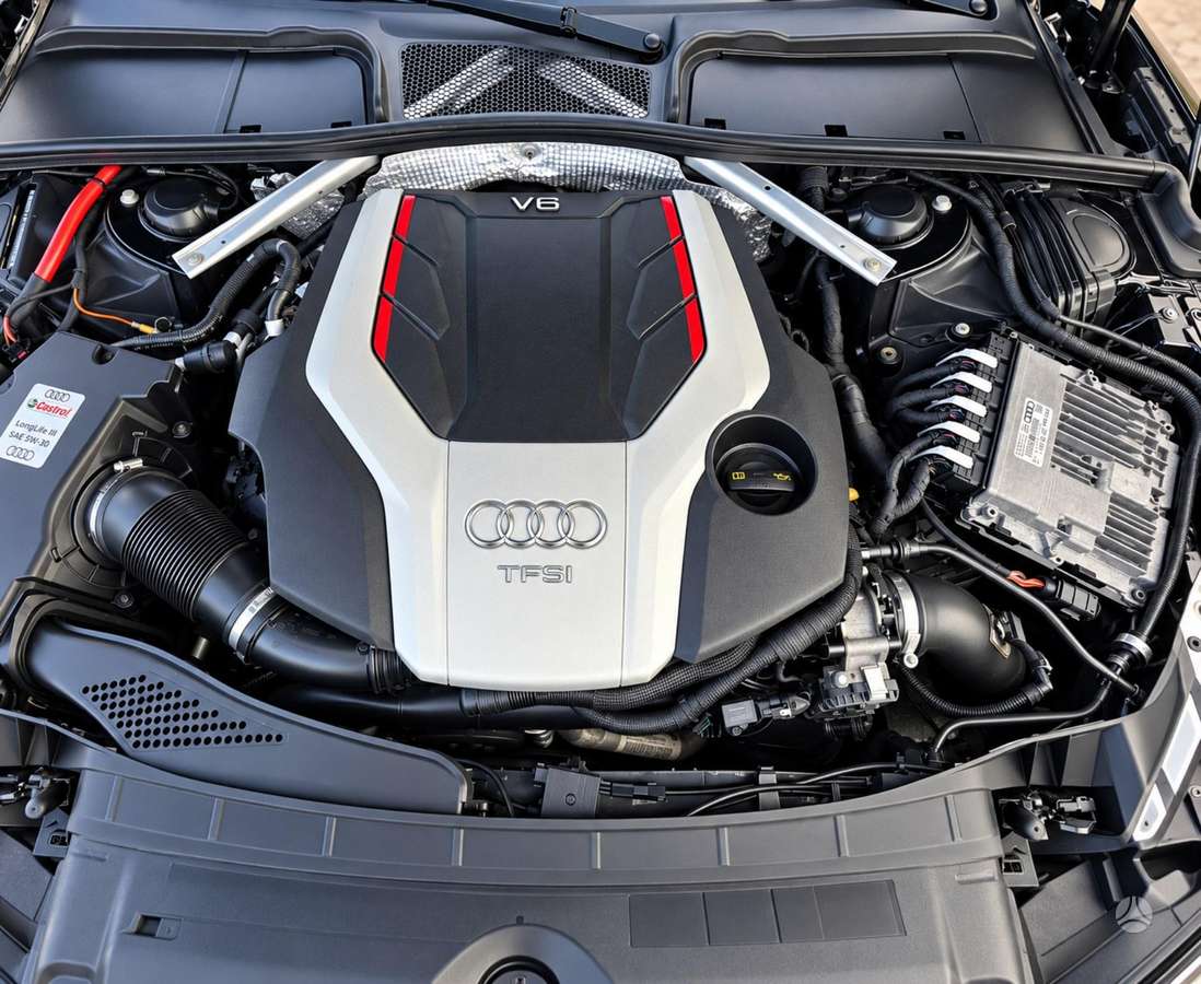 Audi S4, 3.0 l., Седан