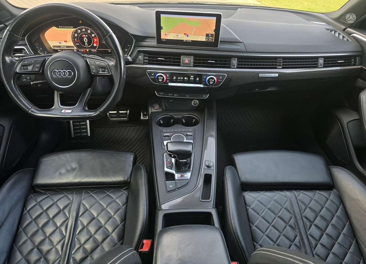 Audi S4, 3.0 l., Седан