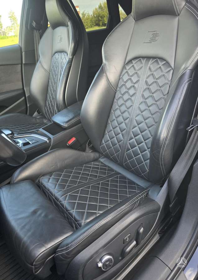 Audi S4, 3.0 l., Седан